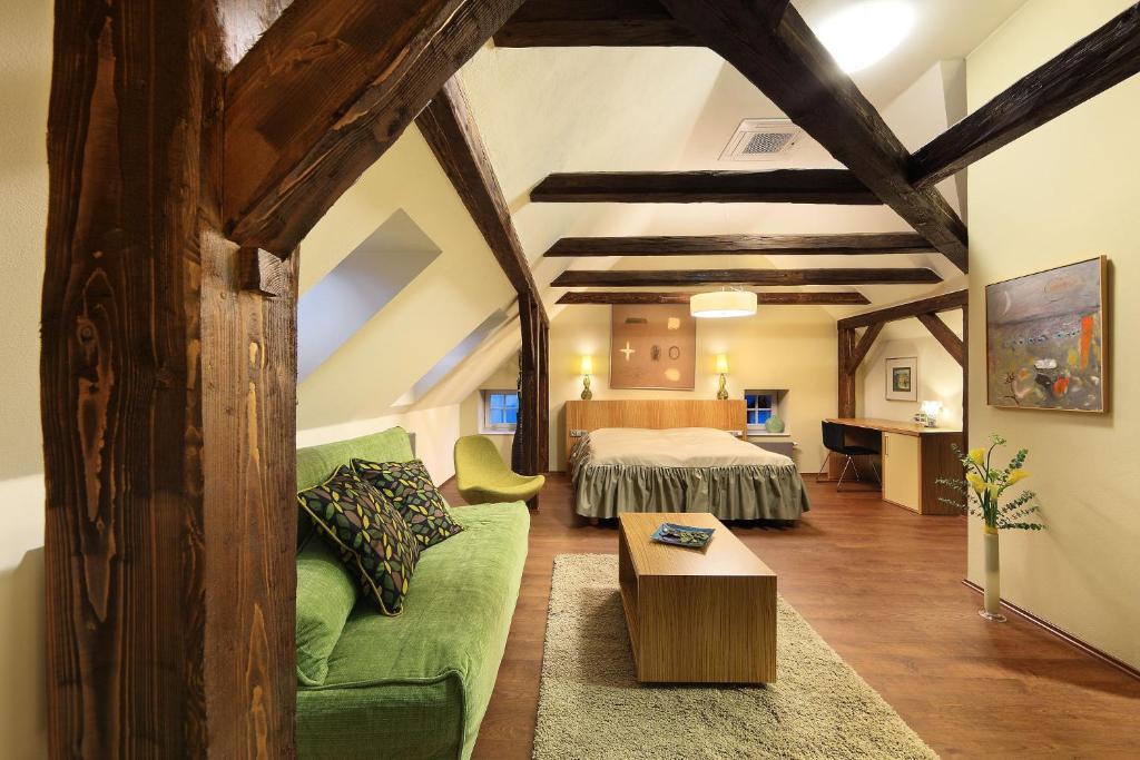 Hotel Edward Kelly Český Krumlov Rum bild