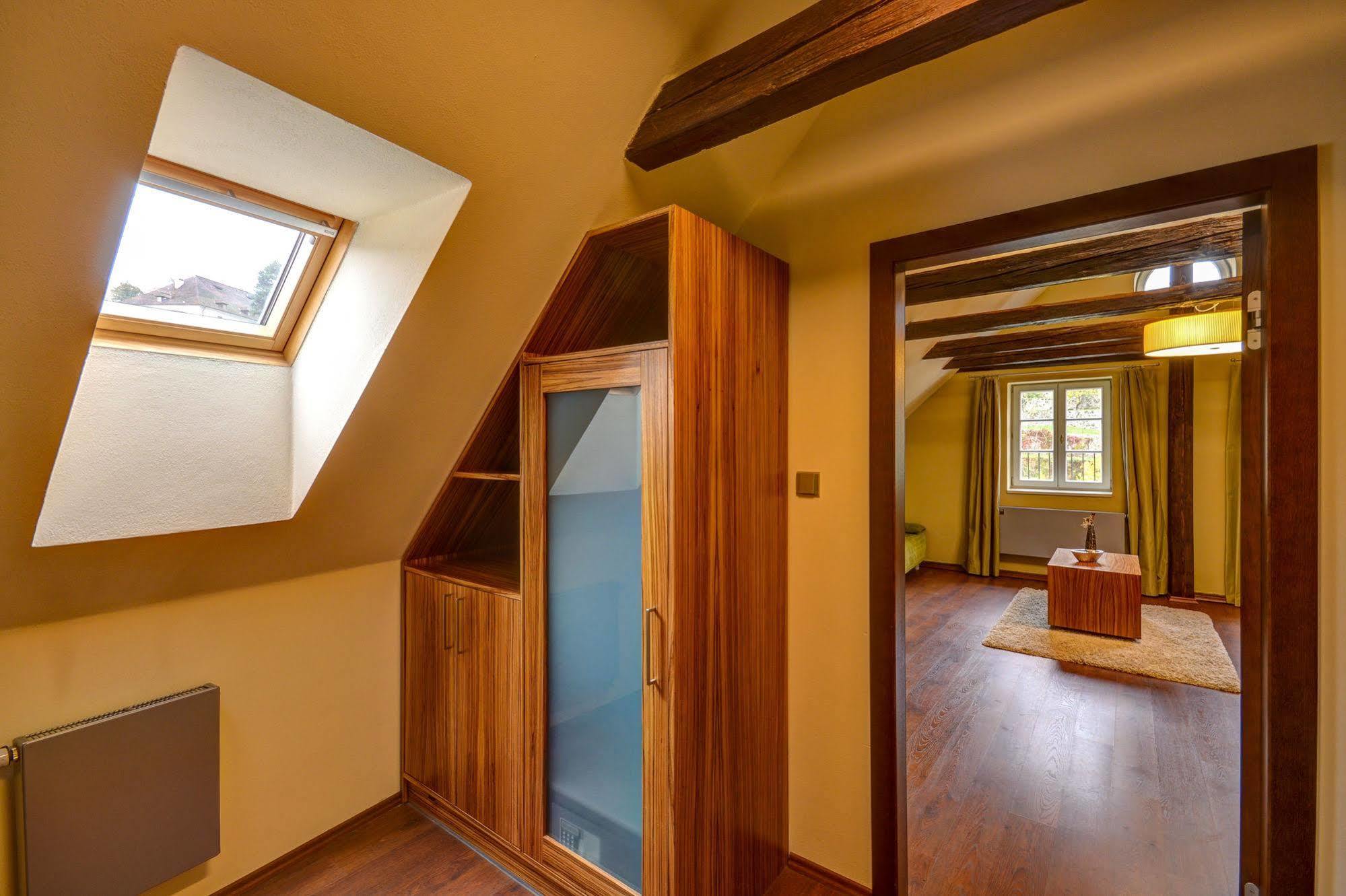 Hotel Edward Kelly Český Krumlov Exteriör bild