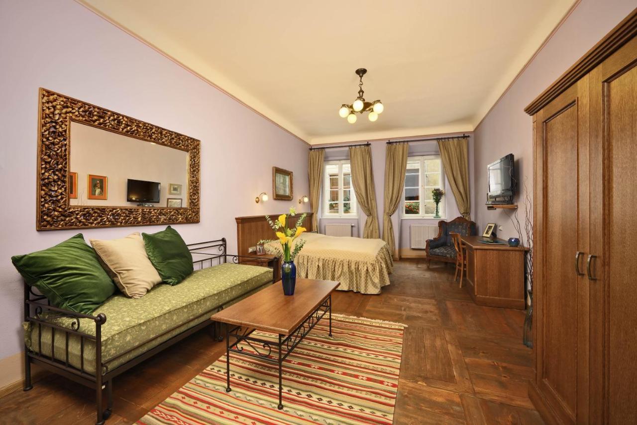 Hotel Edward Kelly Český Krumlov Exteriör bild